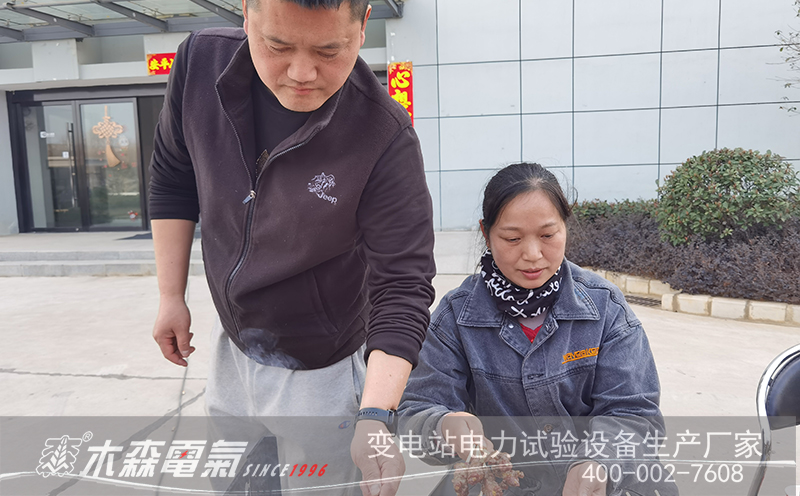 食不可擋，女神約會鳳凰園